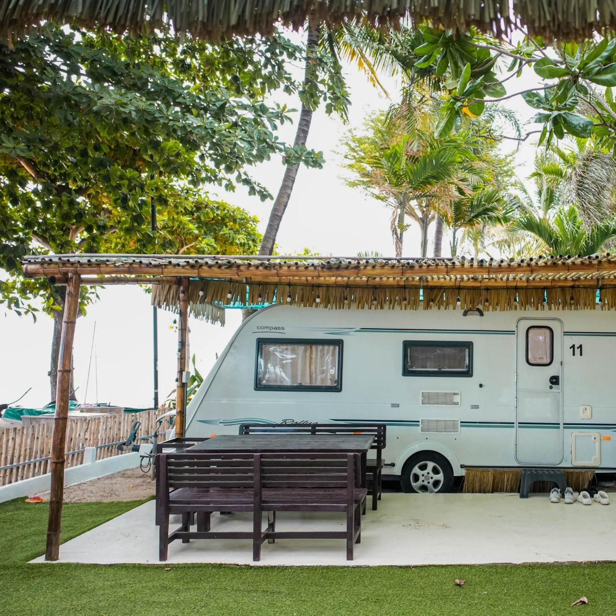 Beach House Camp نا جومتين المظهر الخارجي الصورة